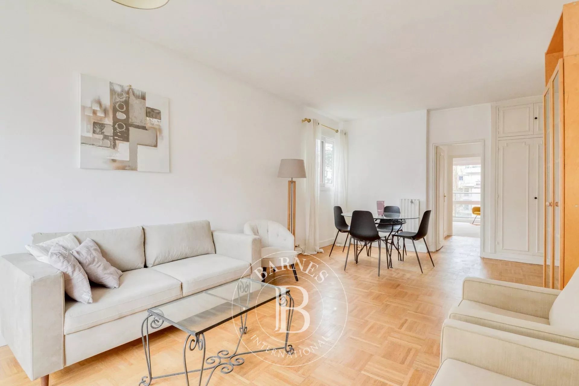 Neuilly-sur-Seine  - Apartment 2 Bedrooms - picture 1
