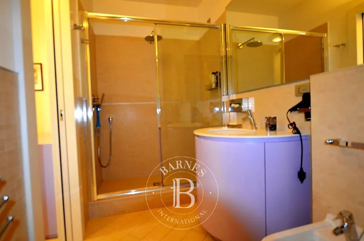 Apart otel Sanremo - picture 7