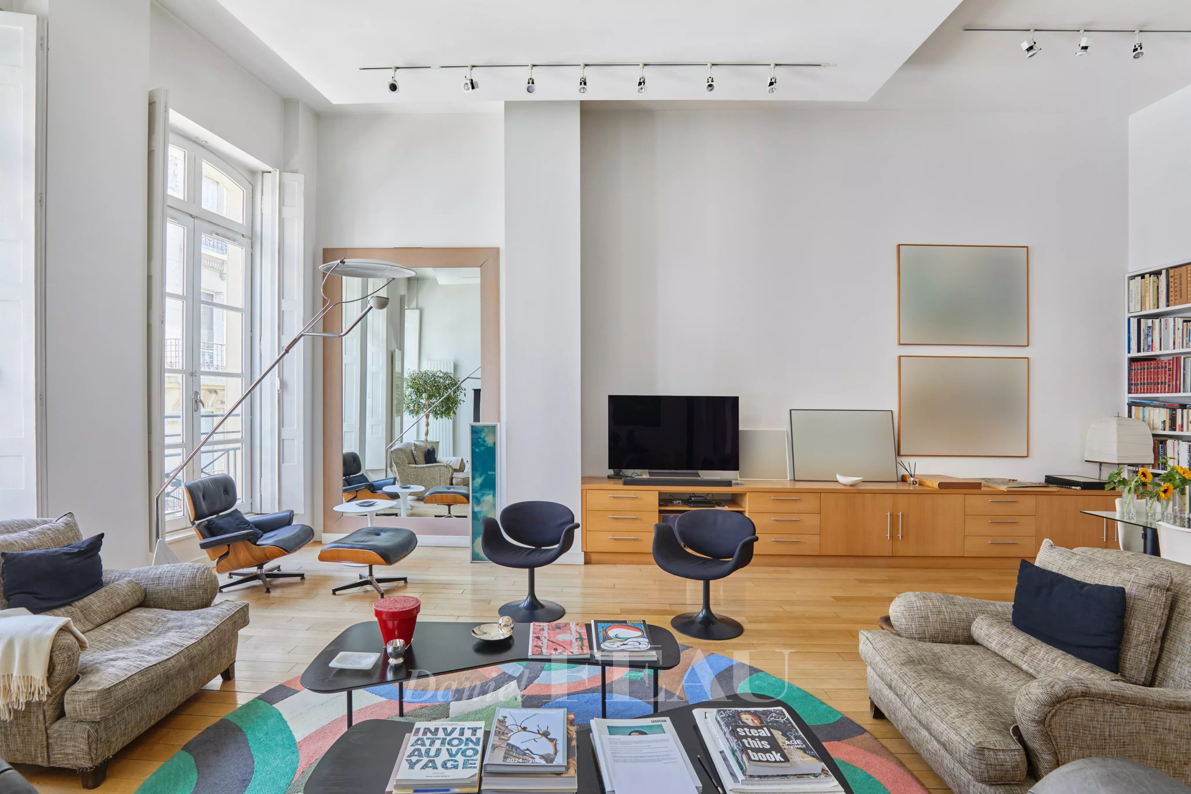 Sale Apartment Paris 7th
