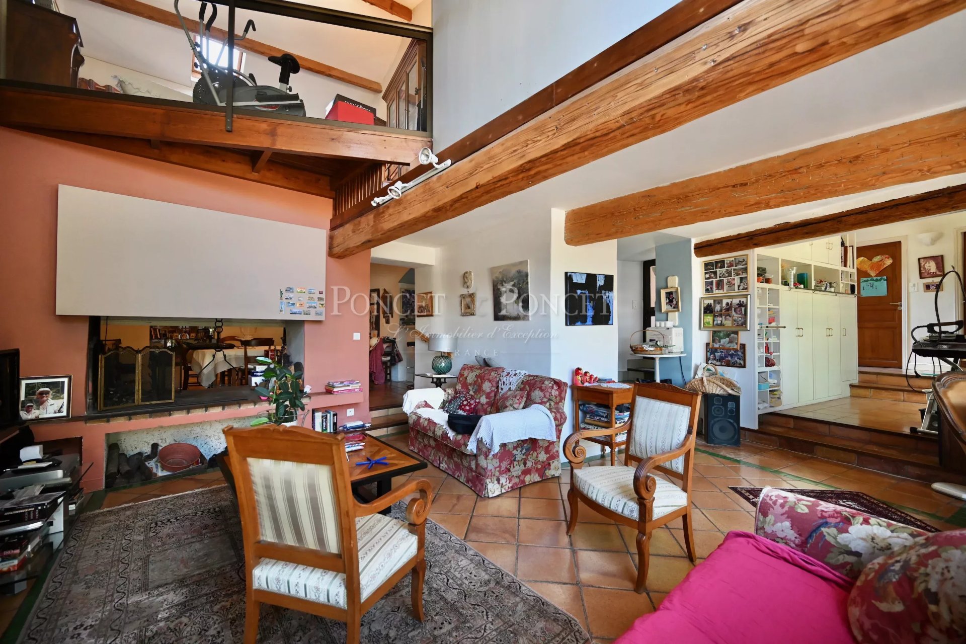 3 Bedroom Villa/Townhouse's Image 4