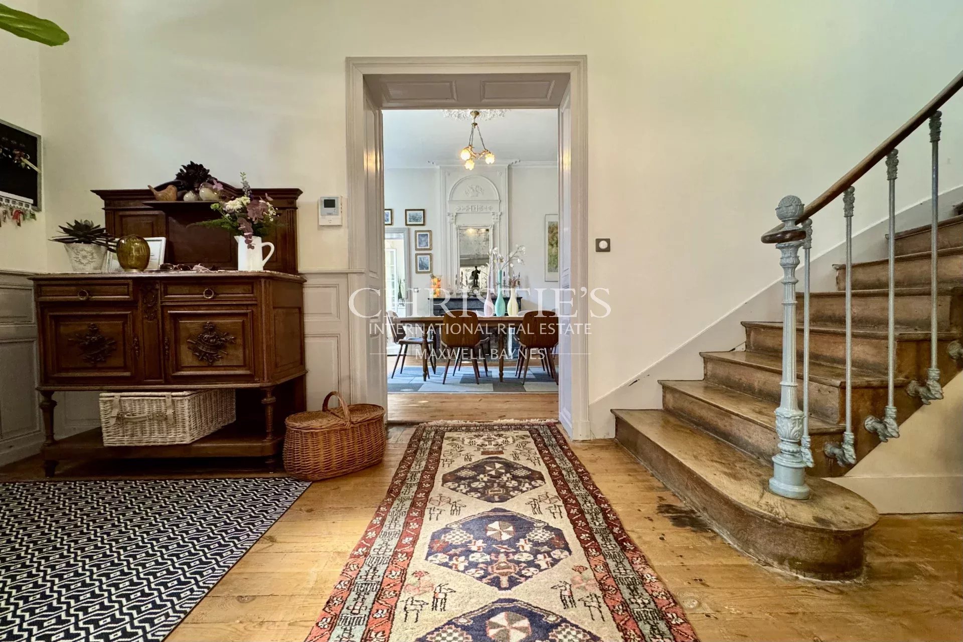 7 Bedroom Villa/Townhouse's Image 10