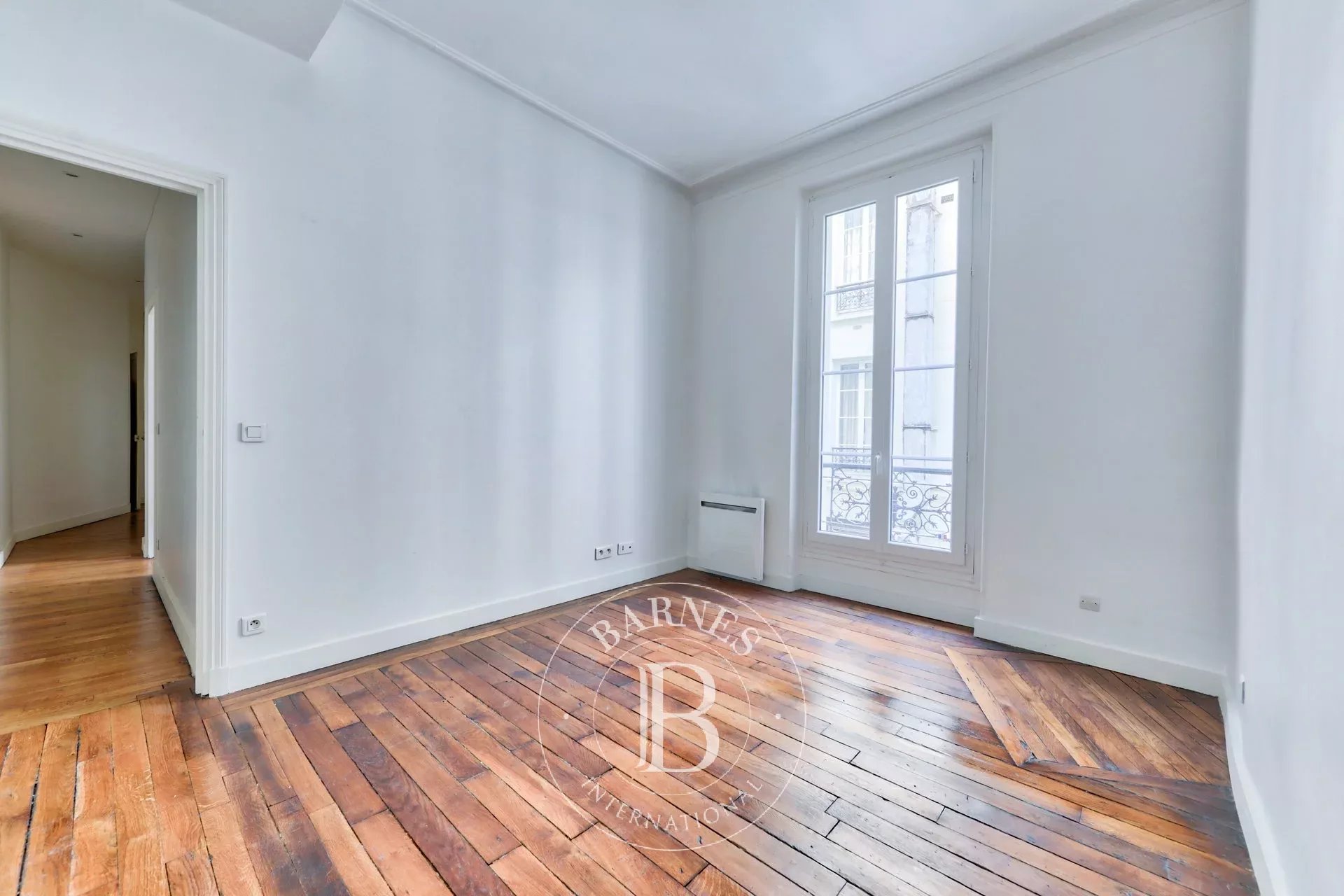 Daire Paris 8ème - picture 12