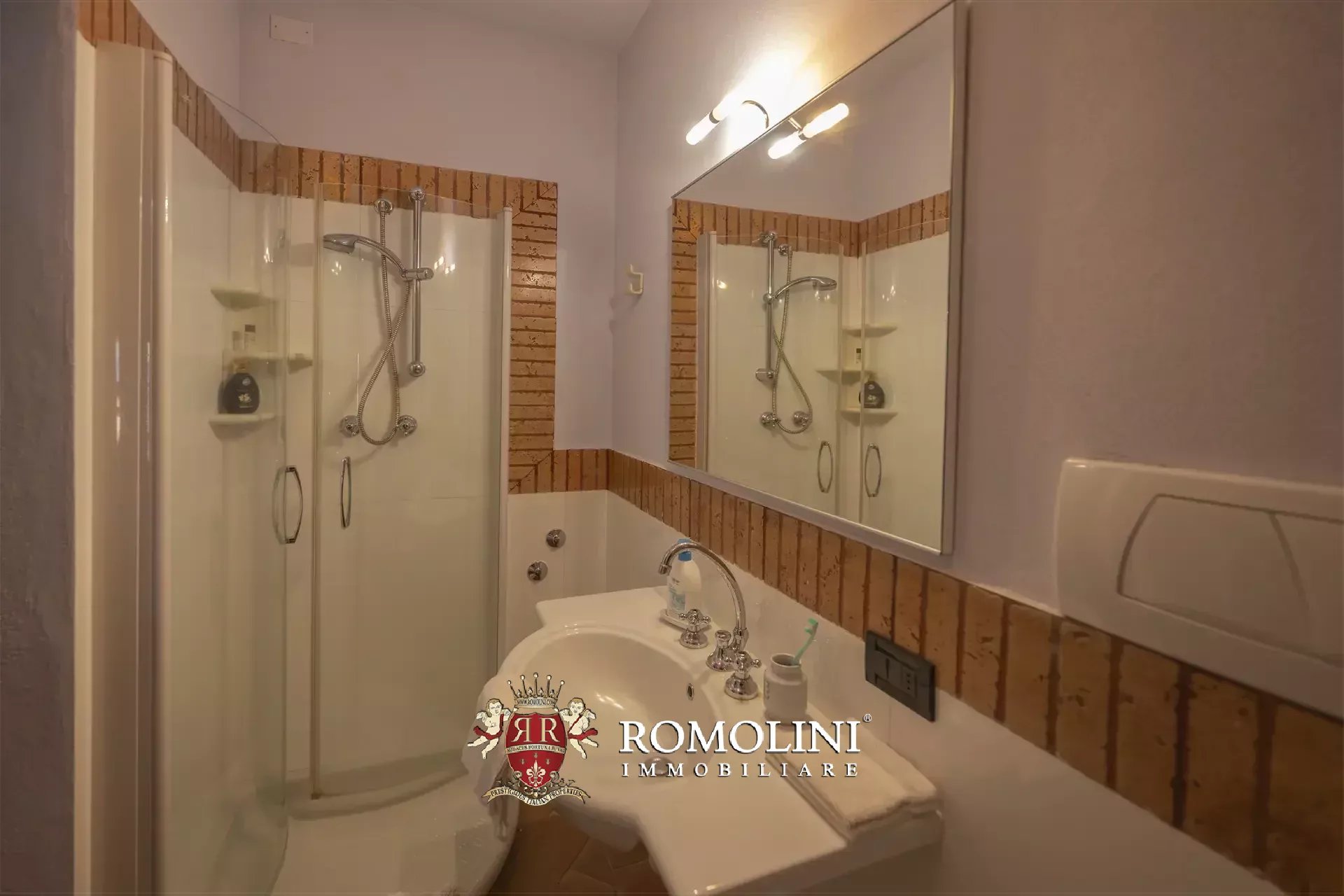 4 Bedroom Villa/Townhouse's Image 42