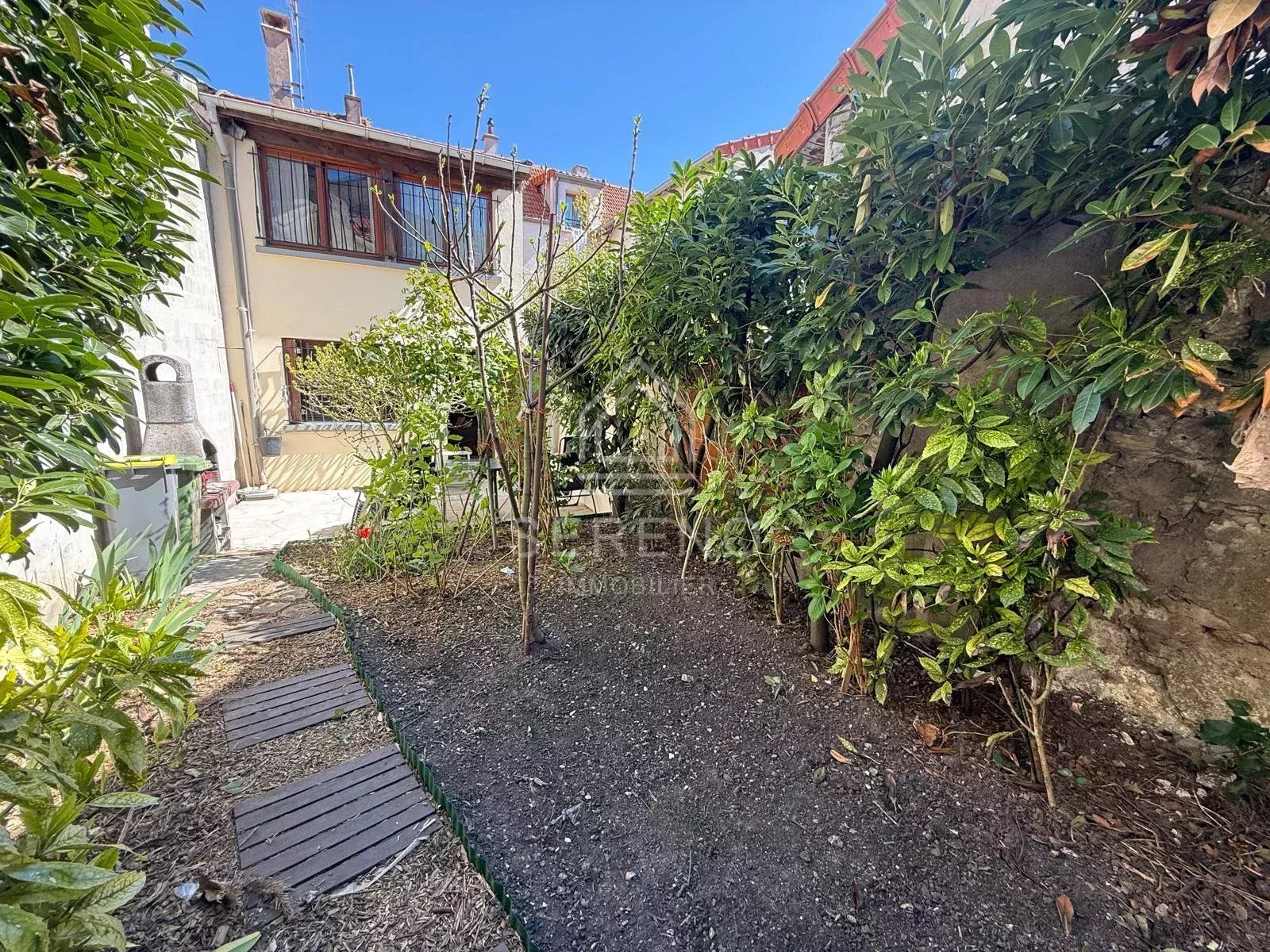 Agence immobilière de 