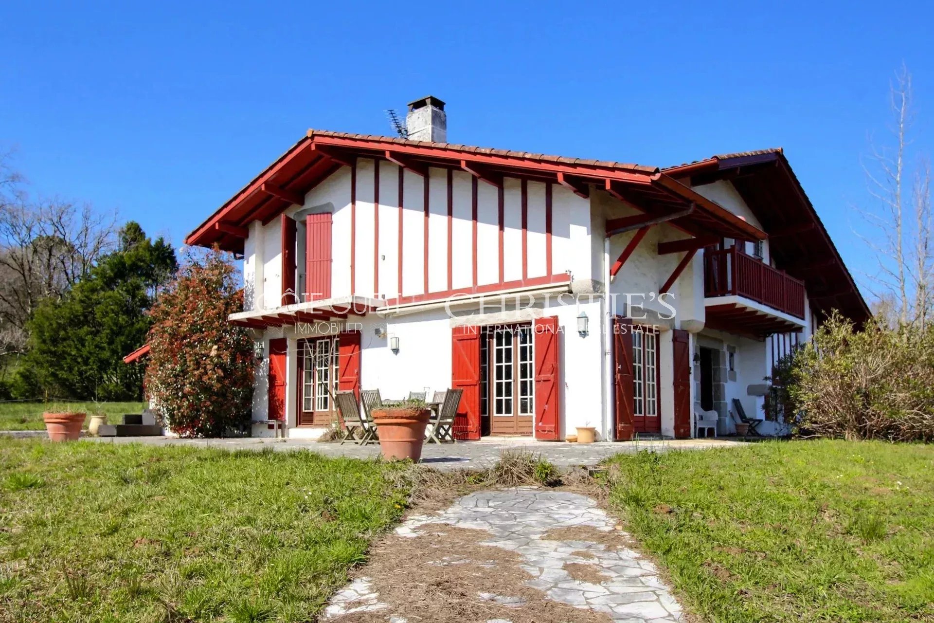 À vendre Ascain - Villa avec piscine vue montagnes