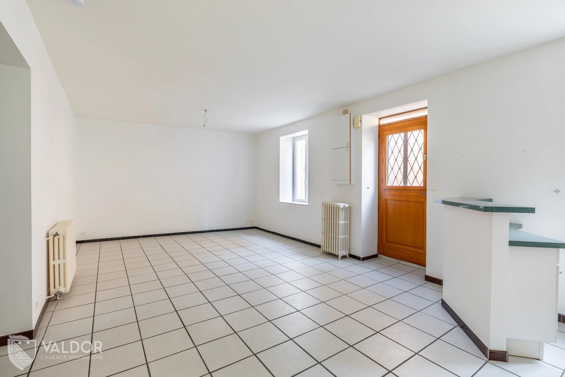 Maison de village 100m² avec cours et garage