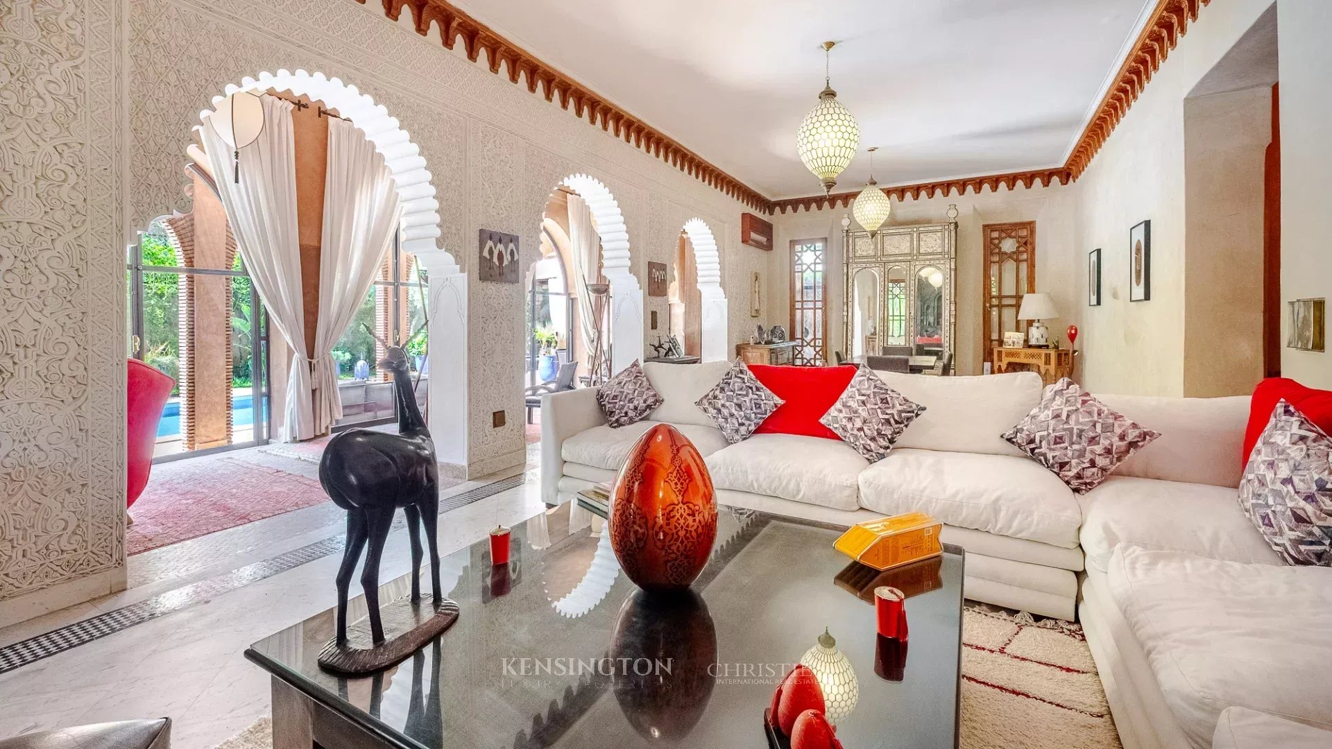 4 Bedroom Villa/Townhouse's Image 10