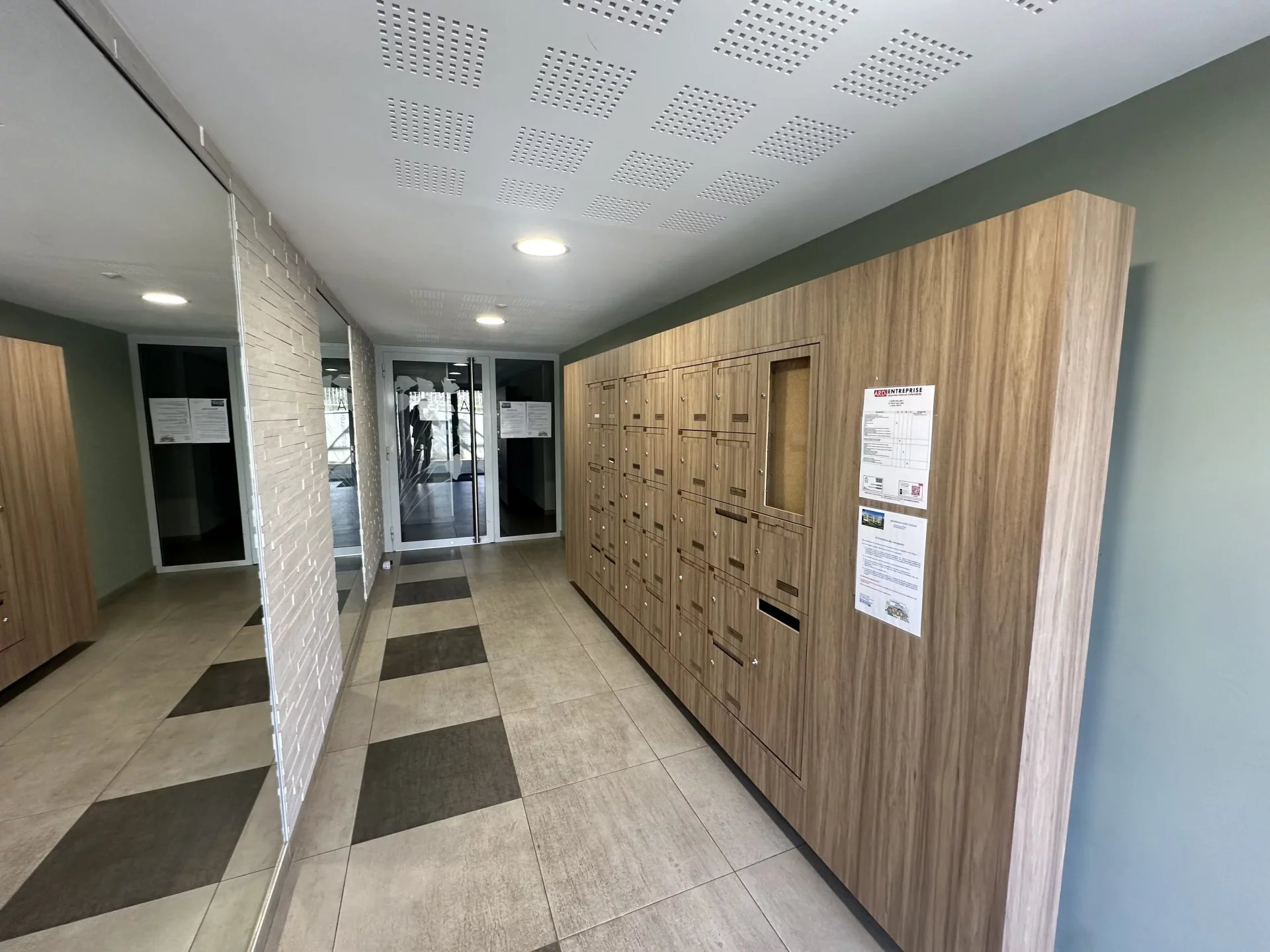 86812335 Vente Lentilly