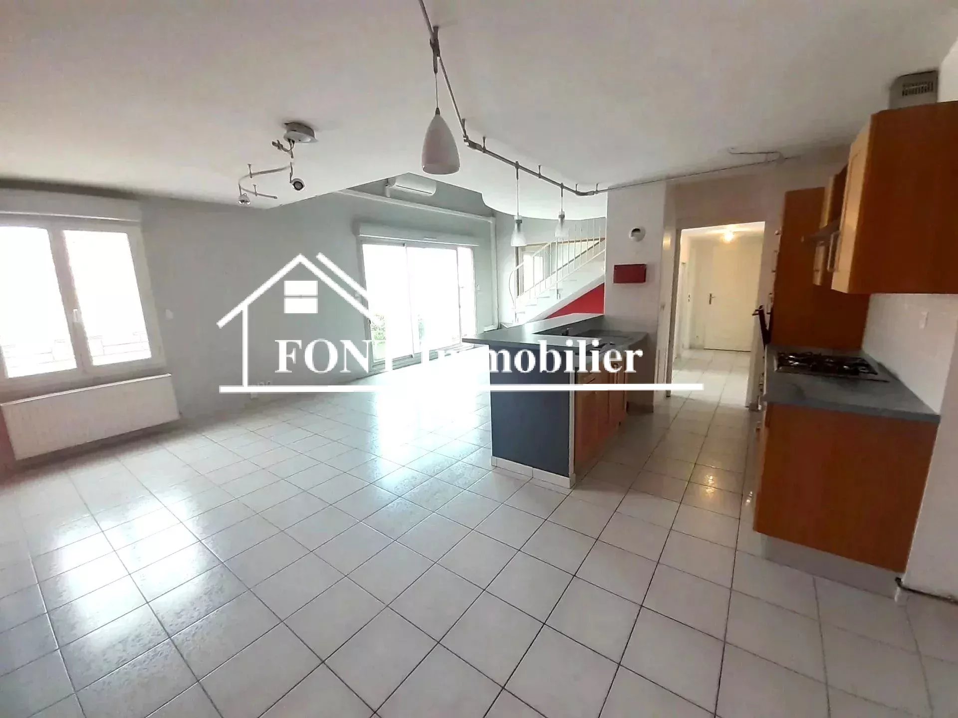 Agence immobilière de 