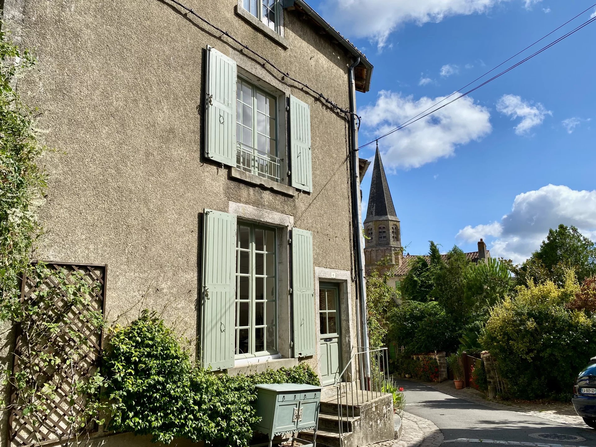 House in Le Dorat - Image 2