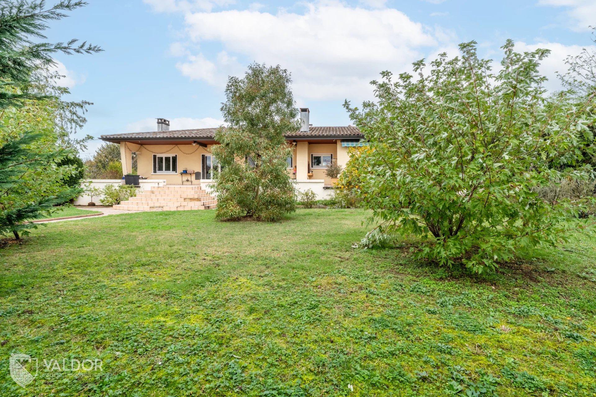 Maison familiale dans le coeur du village