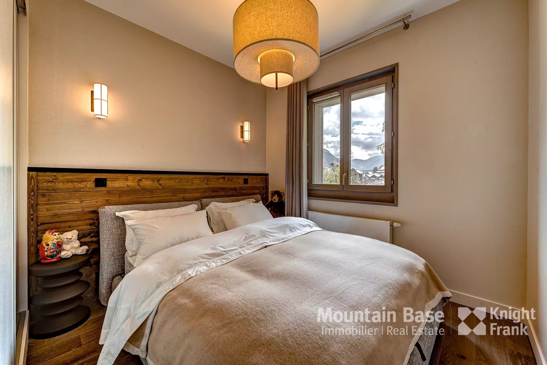 Photo of Newly built, 3-bedroom, 3-bathroom penthouse apartment in Chamonix centre