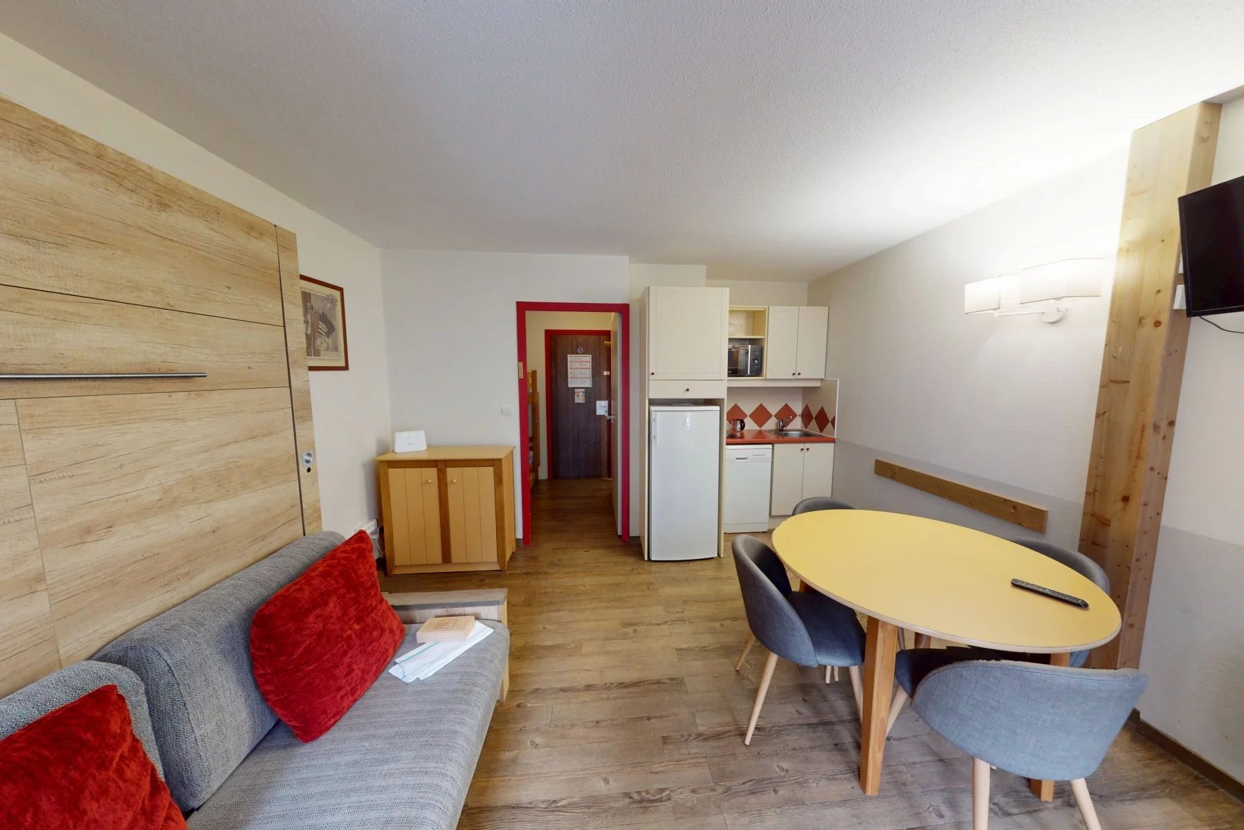 Photo of Studio apartment on the 2nd floor with view of Mont Blanc and Aiguille du Midi