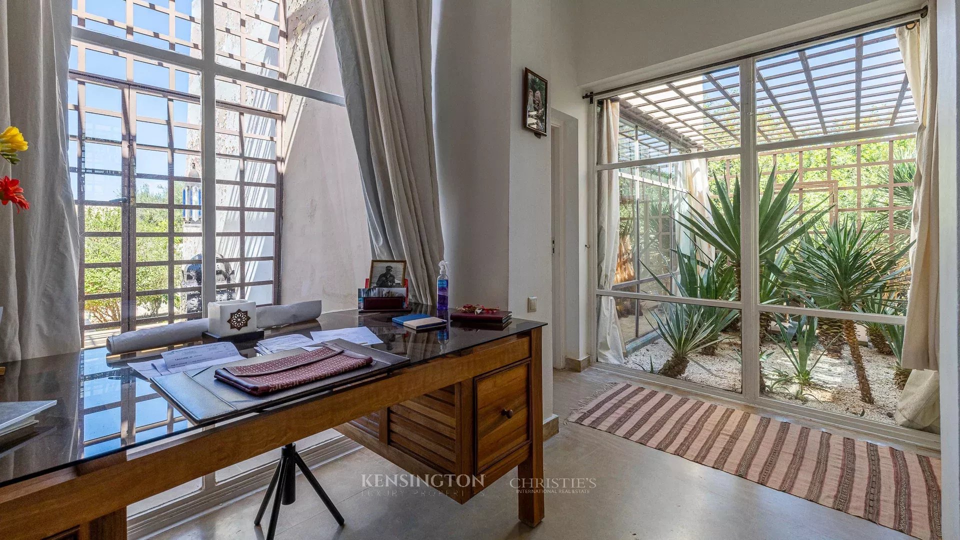 5 Bedroom Villa/Townhouse's Image 8