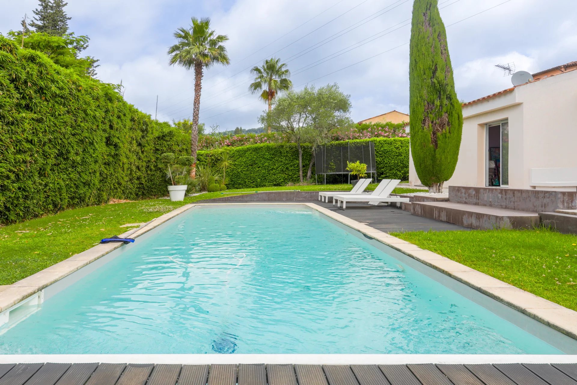 Agence immobilière de Côte D'Azur Properties