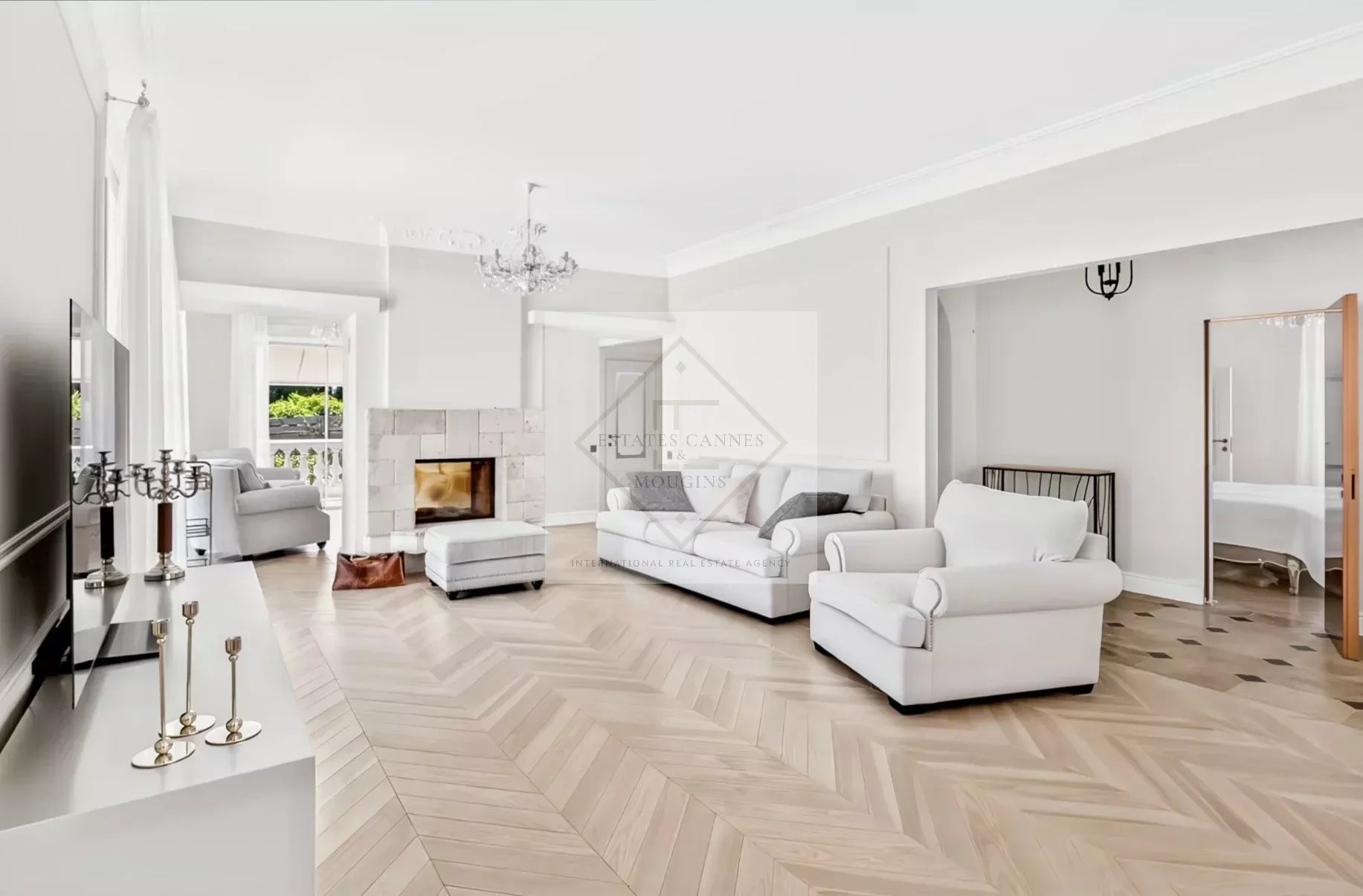 Magnifique villa rénovée au cœur du Cap d’Antibes — photo 4