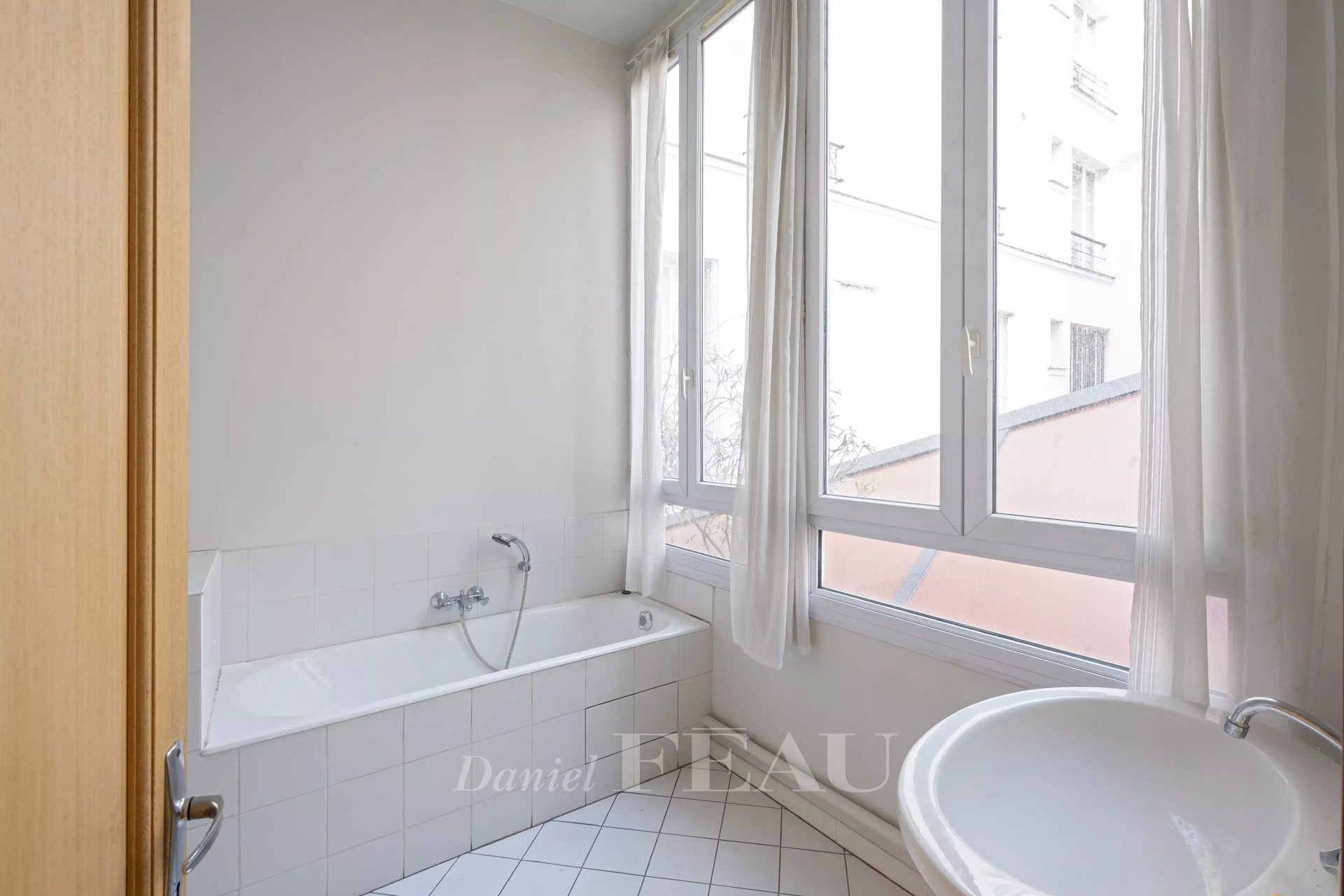 1 Bedroom Apartment/Flat's Image 9