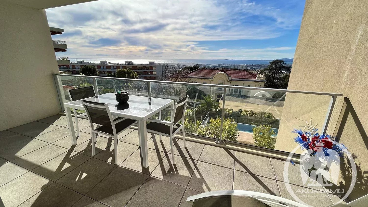 Beautiful 2 bedroom apartment, sea view,  in recent residence with swimming pool