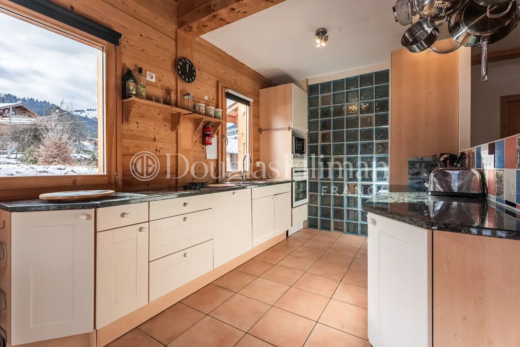MORZINE – Grand chalet de 8 chambres à Morzine - Image nᵒ3