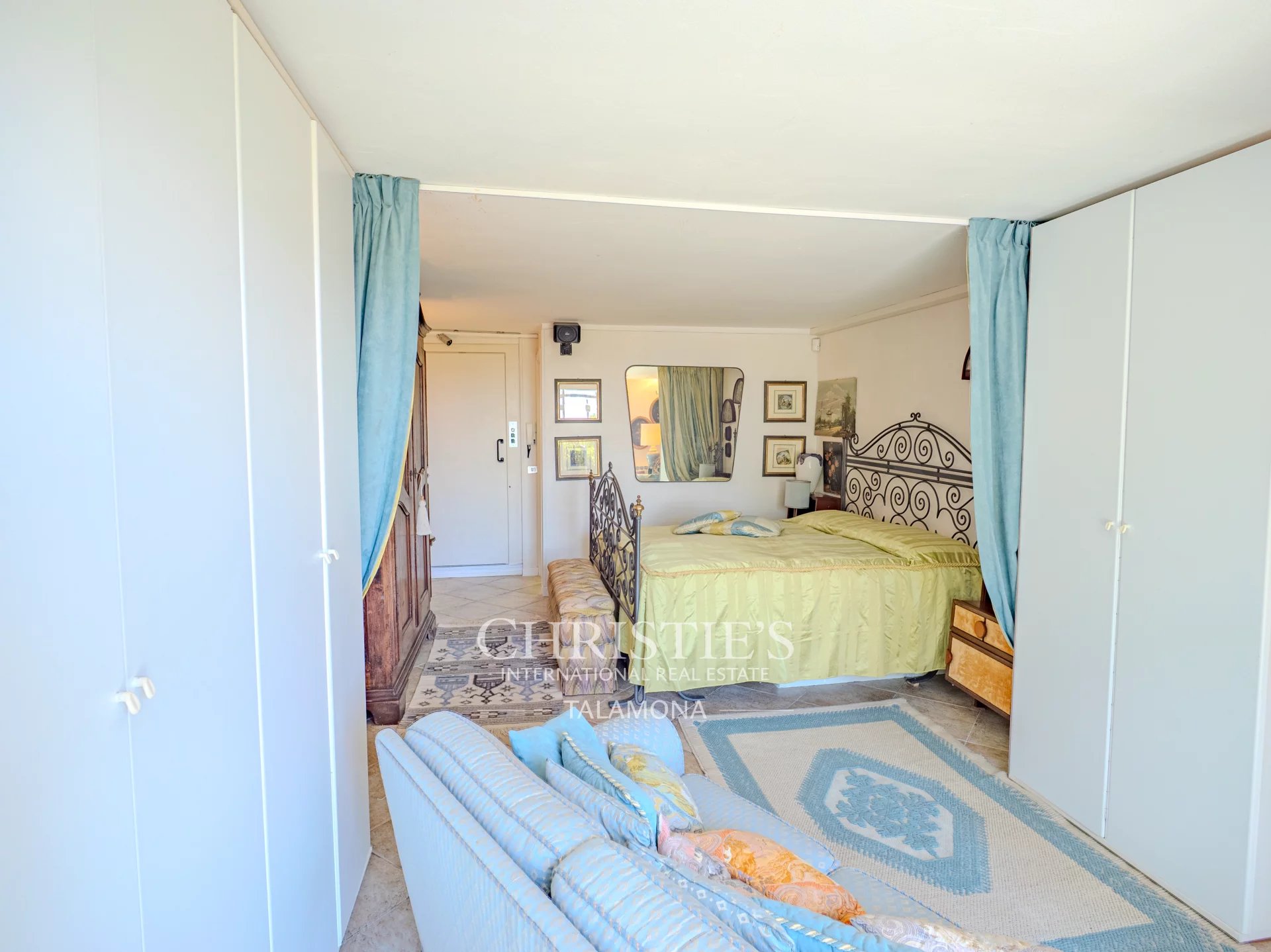 Villa/Townhouse's Image 32
