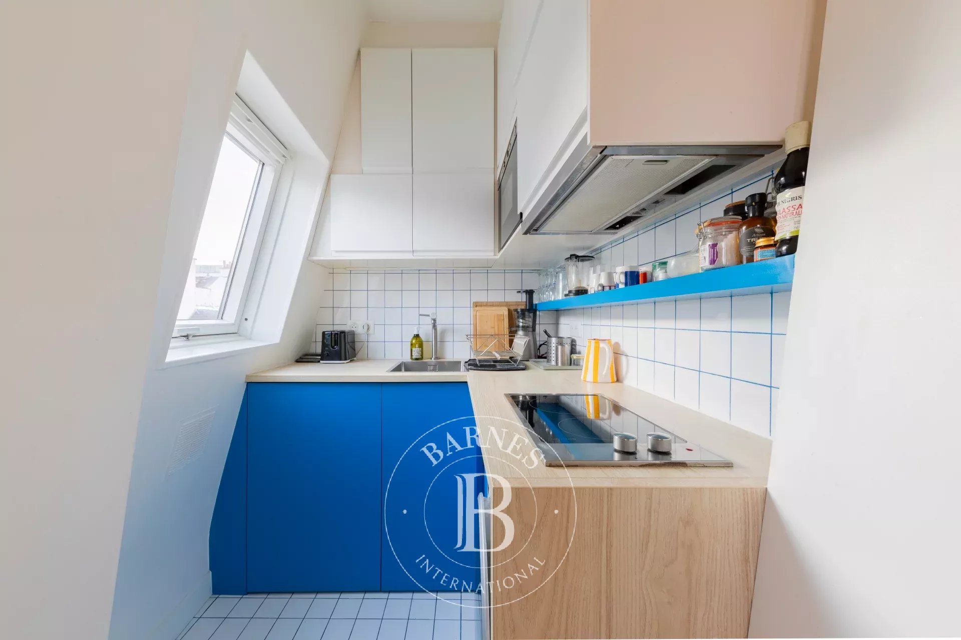 Daire Paris 3ème - picture 9