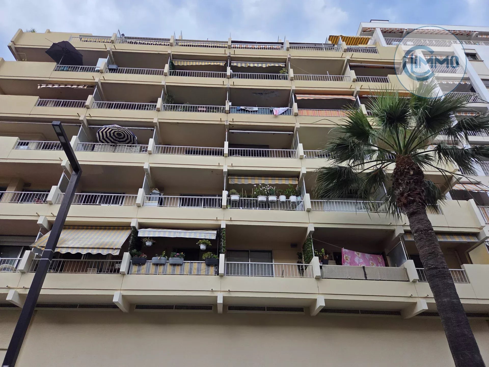 Grand studio lumineux Avenue de la  Californie - Nice