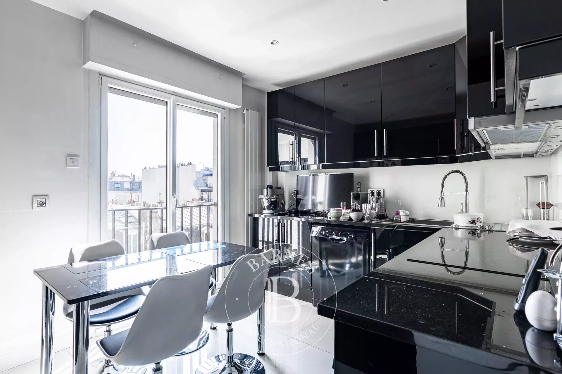 Daire Paris 16ème - picture 9