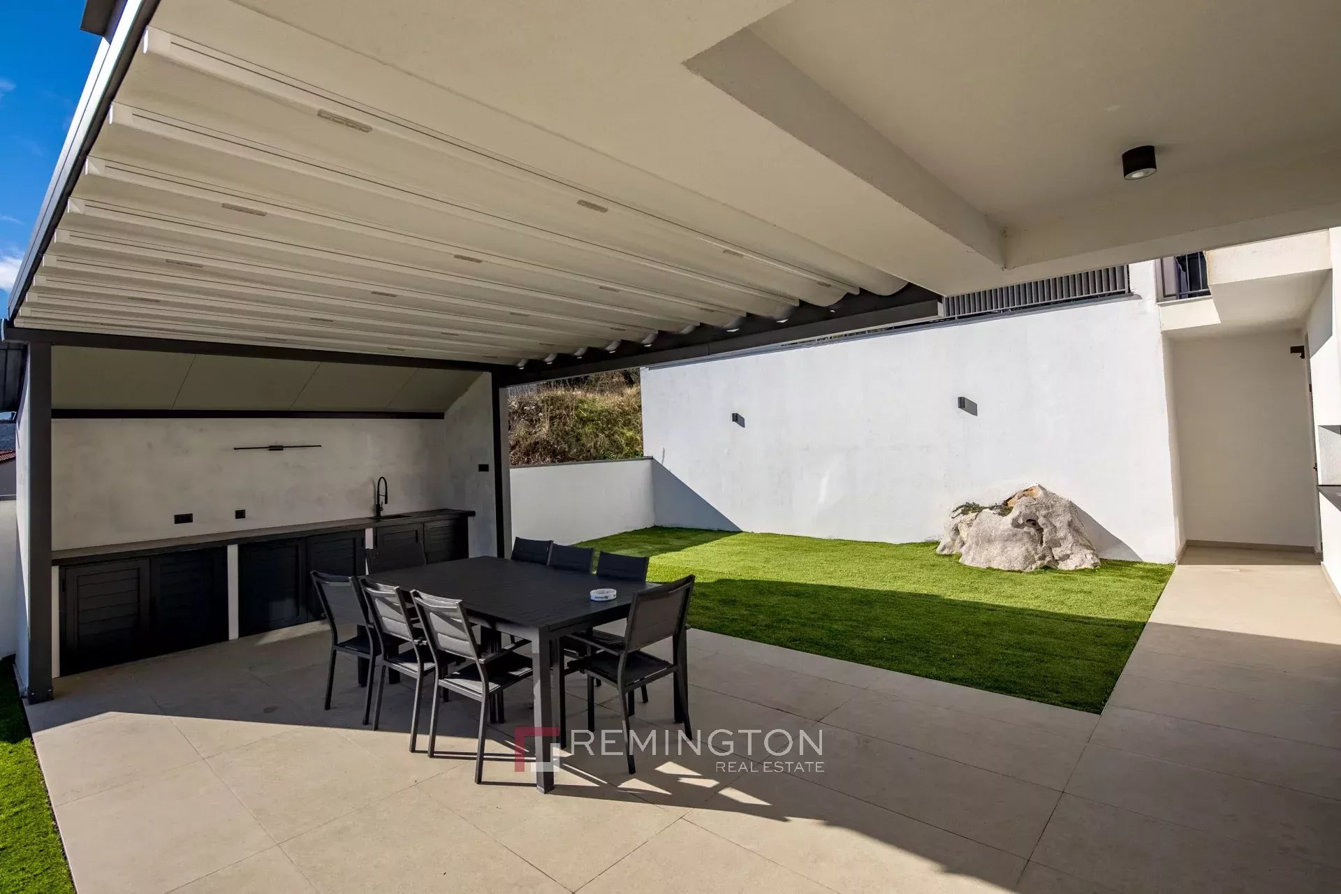 Villa/Townhouse's Image 14