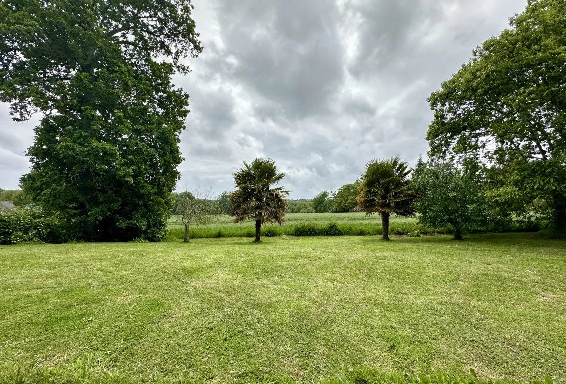 PLOUËR-SUR-RANCE – MAISON CONTEMPORAINE 189 m² – BORDS DE RANCE – PISCINE – 5 CHAMBRES