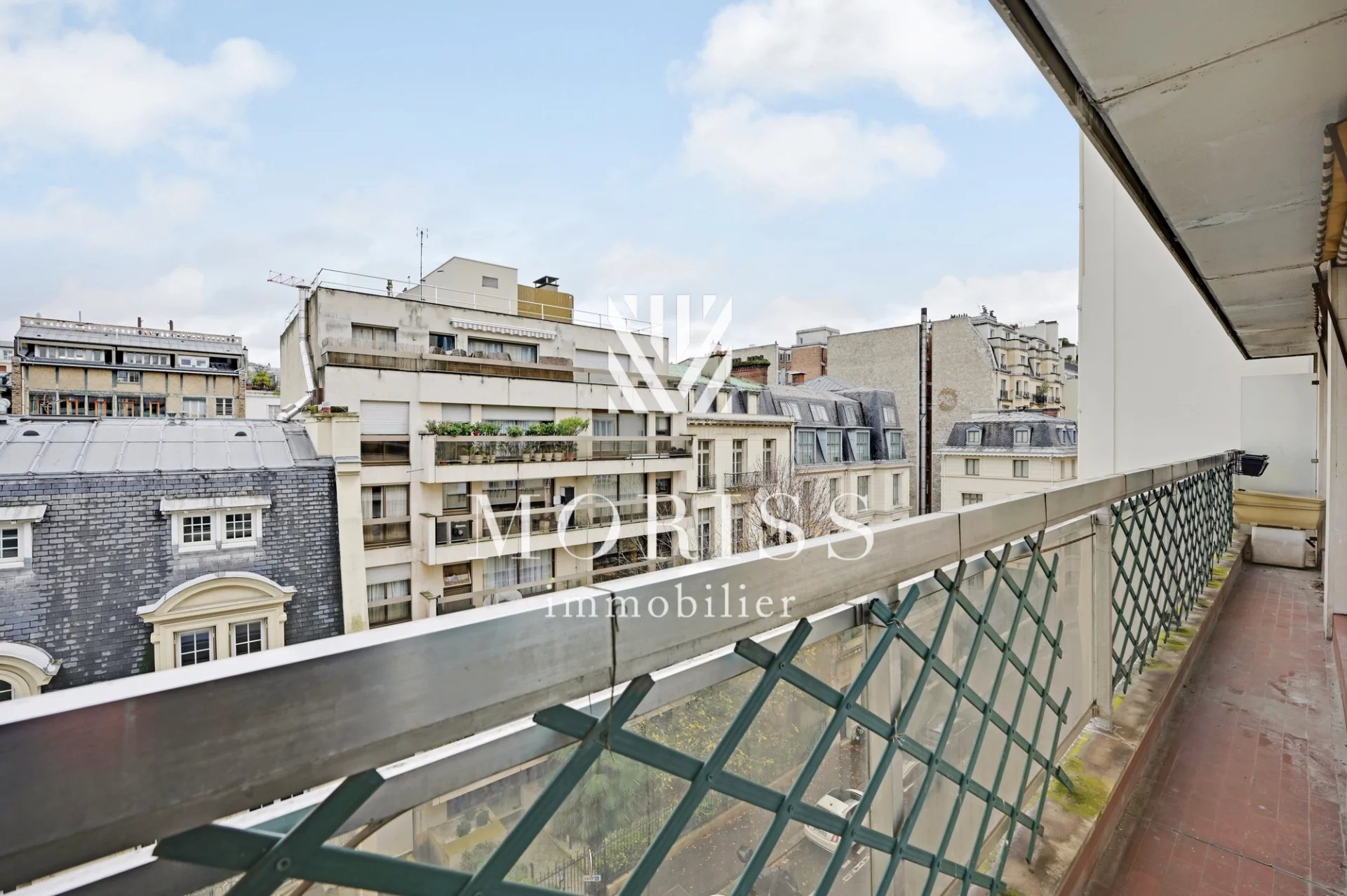 Appartement Familial 4 pieces + Balcon + Parking 16eme nord - Image Array