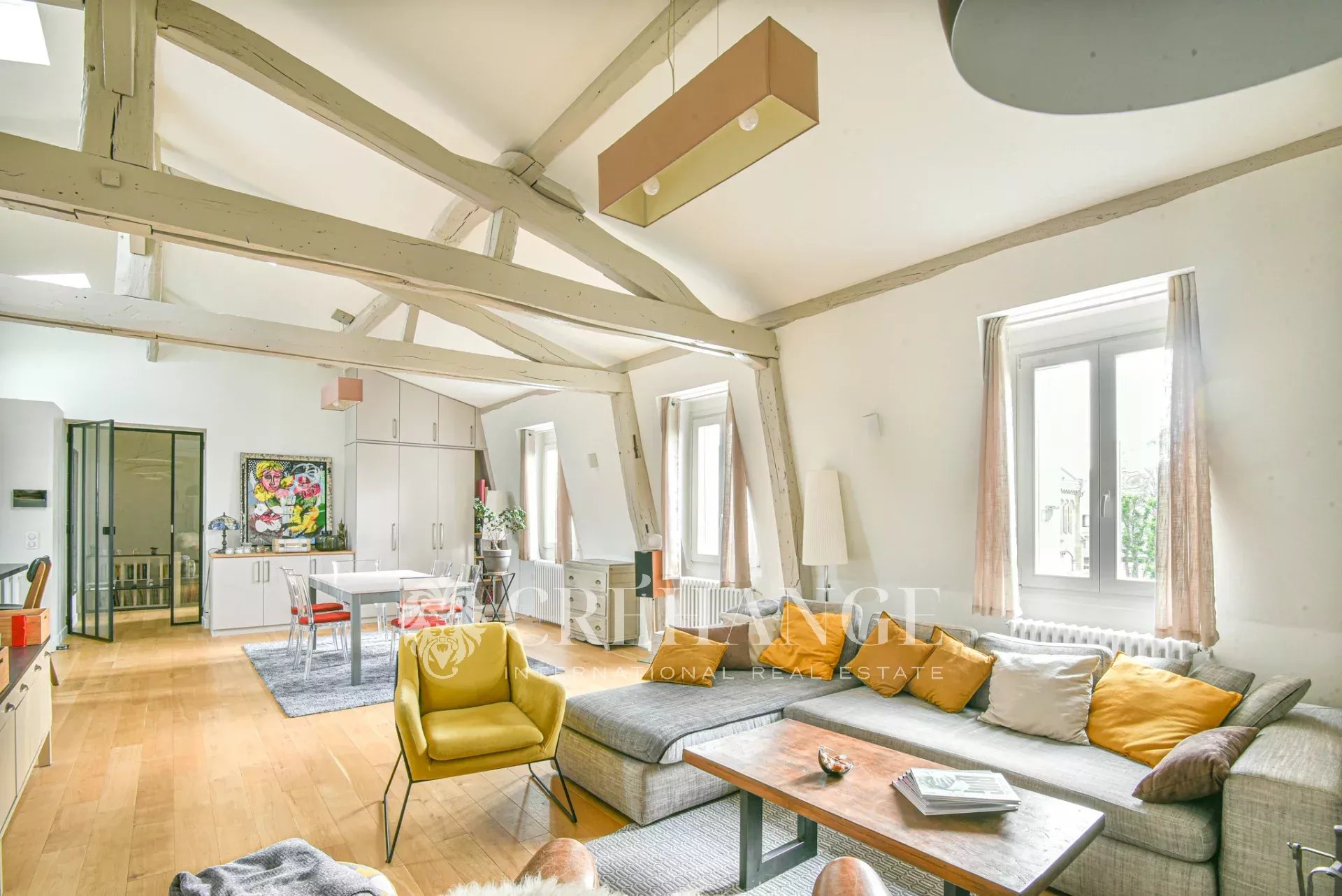 Alsace - Foch : dernier étage de 6 pièces entre maison et appartement