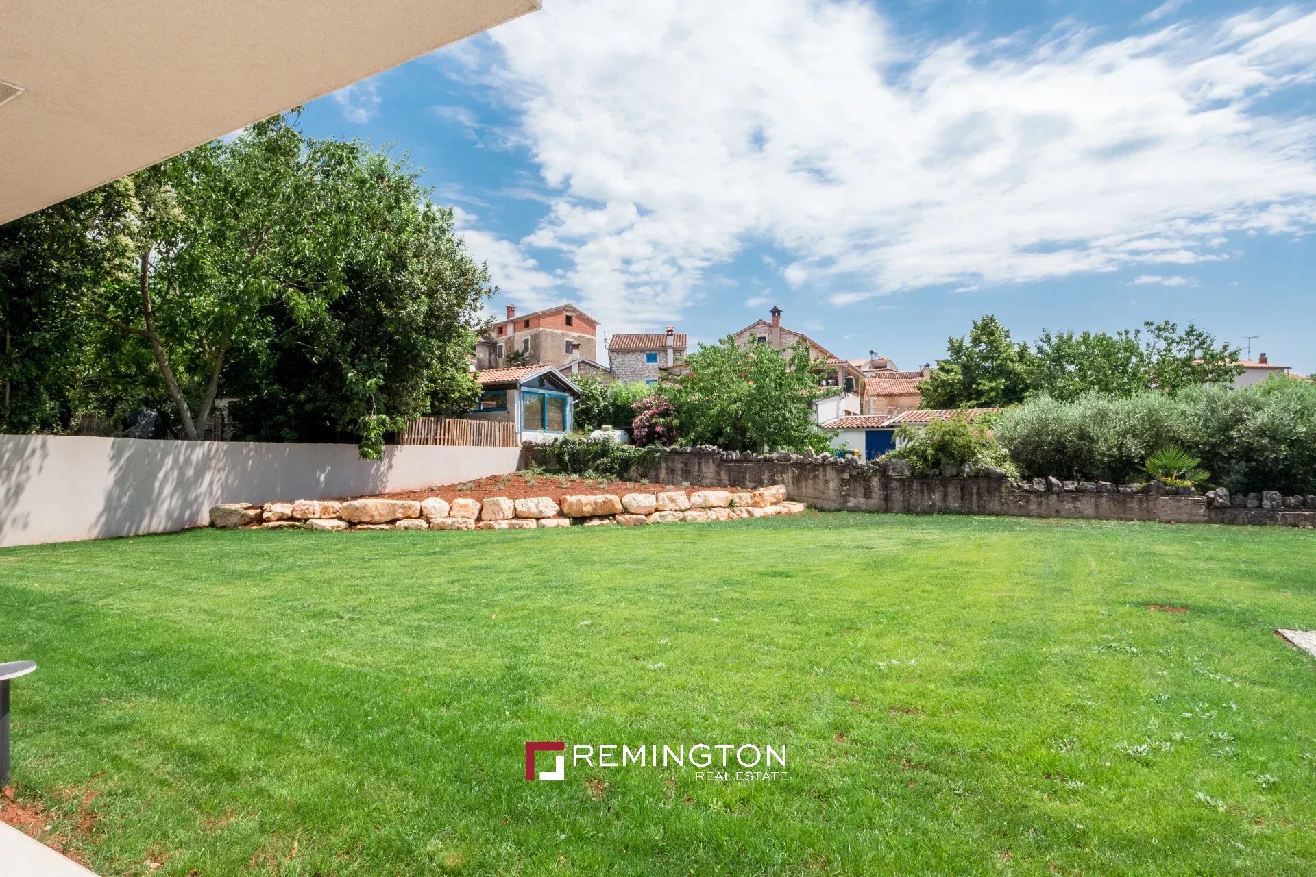 4 Bedroom Villa/Townhouse's Image 13