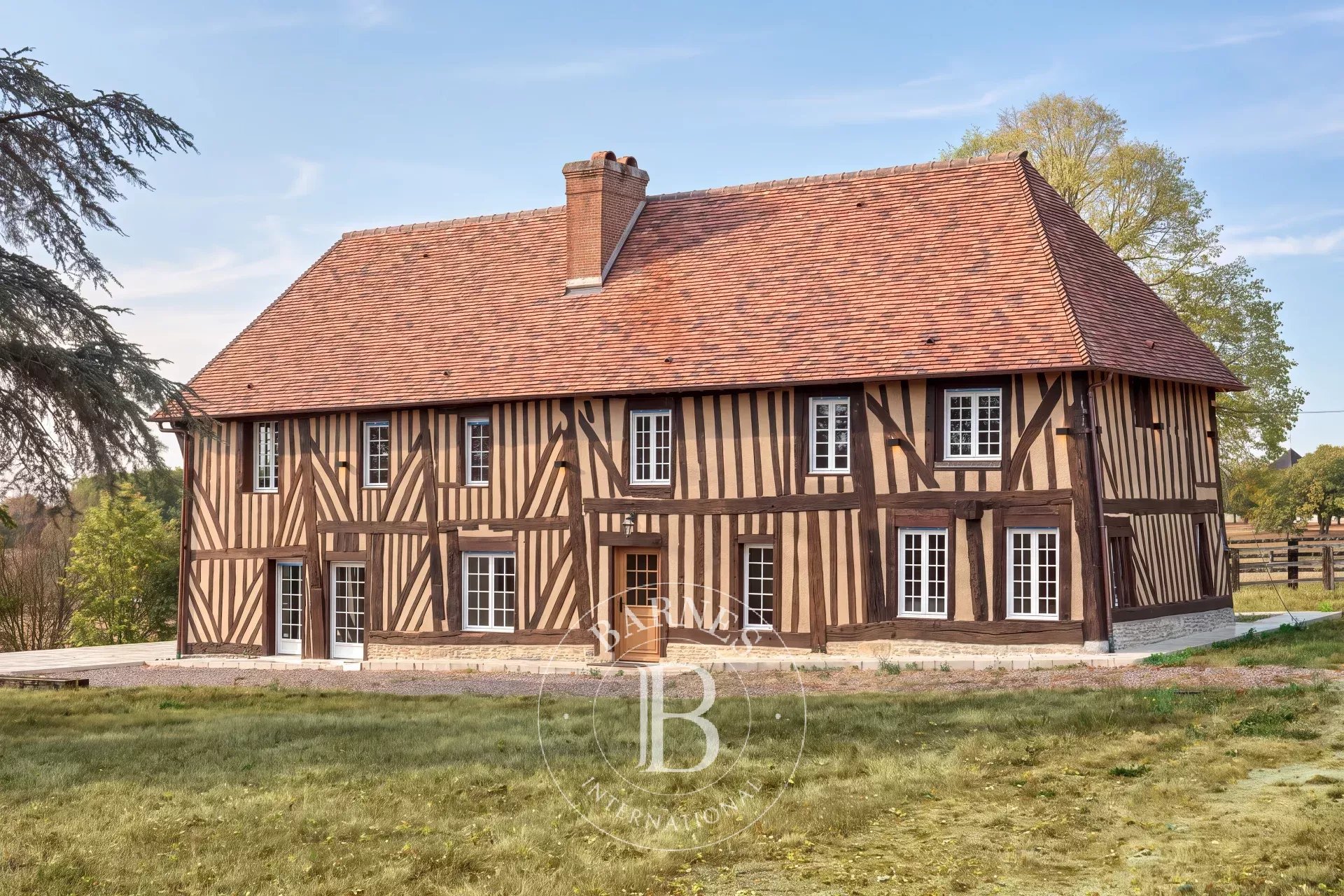 Mézidon Vallée d'Auge  - Maison 9 Pi&egrave;ces 3 Chambres - picture 7