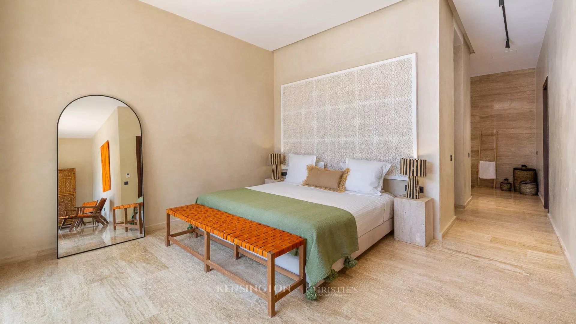 5 Bedroom Villa/Townhouse's Image 41