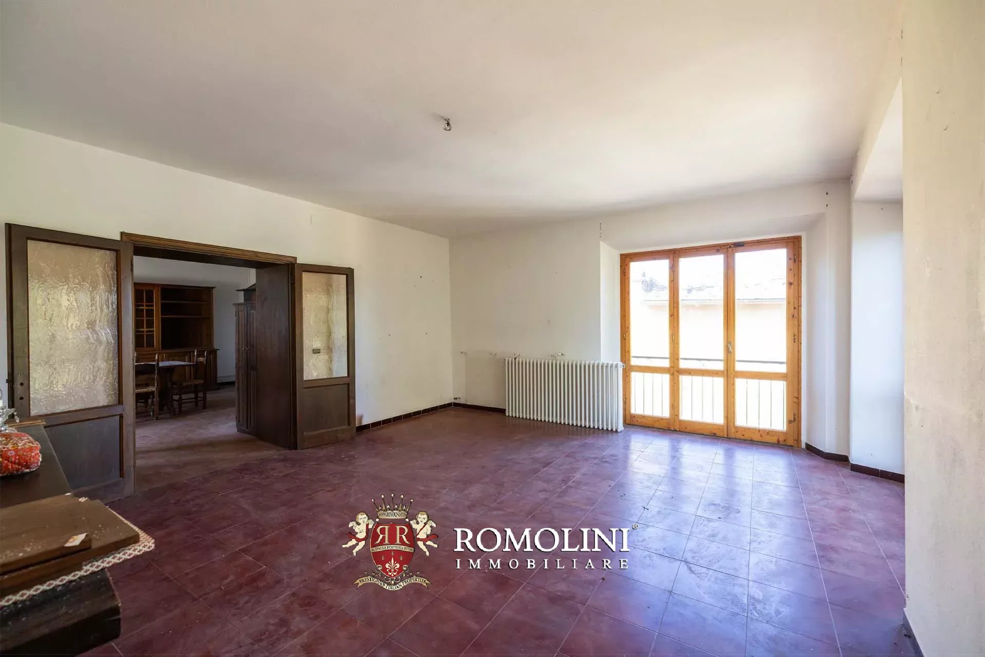 8 Bedroom Villa/Townhouse's Image 32