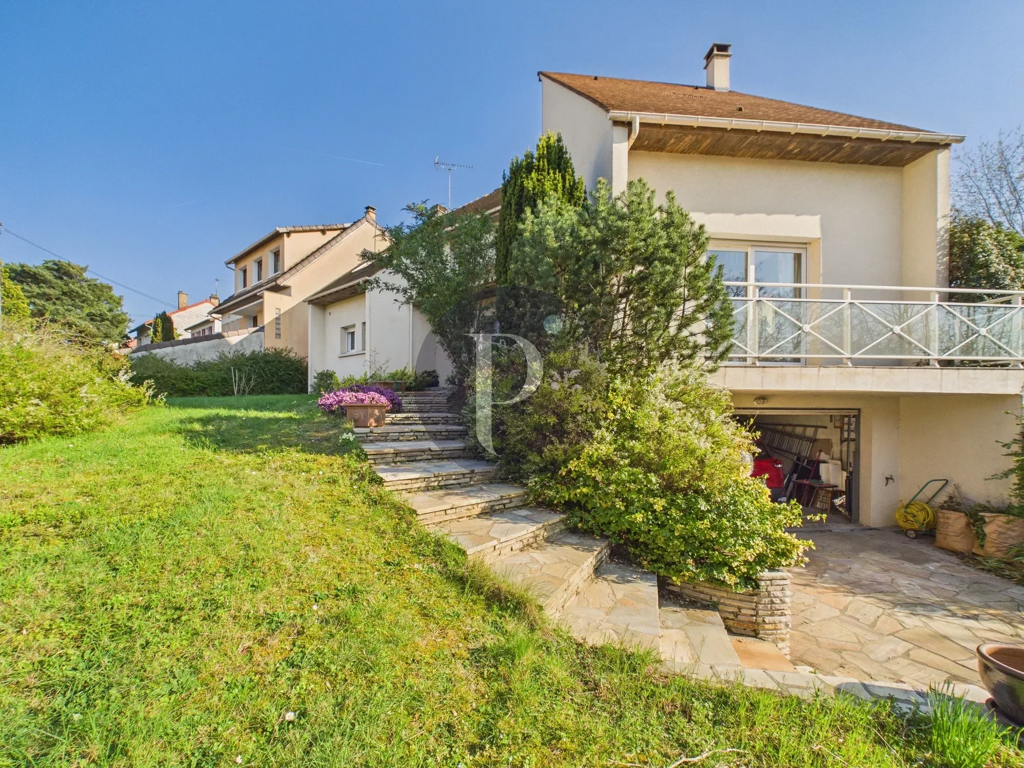 vente-maison-7-pieces-verrieres-le-buisson-86615579