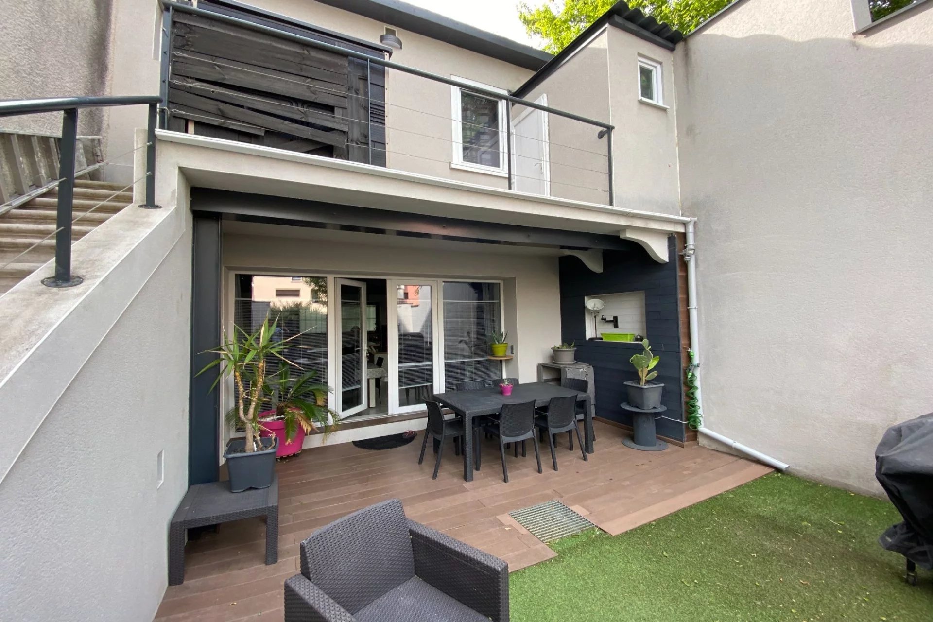 Agence immobilière de 