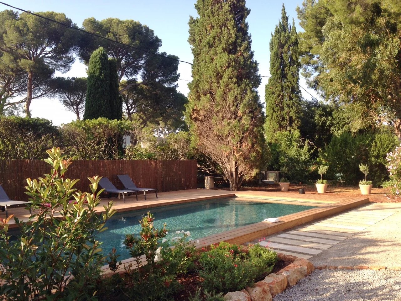 CHARMING PROVENCAL VILLA