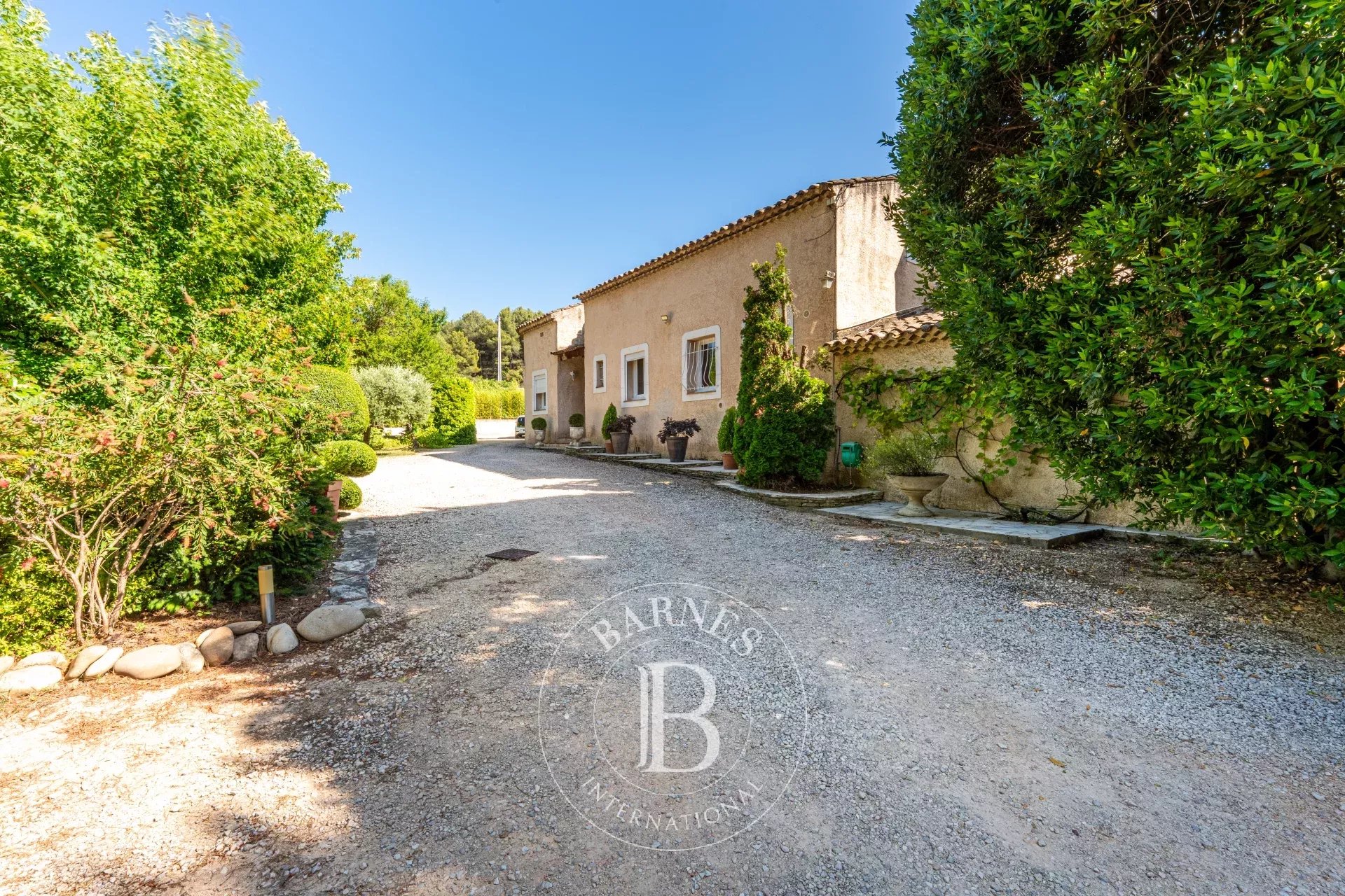 Ev Venelles - picture 29