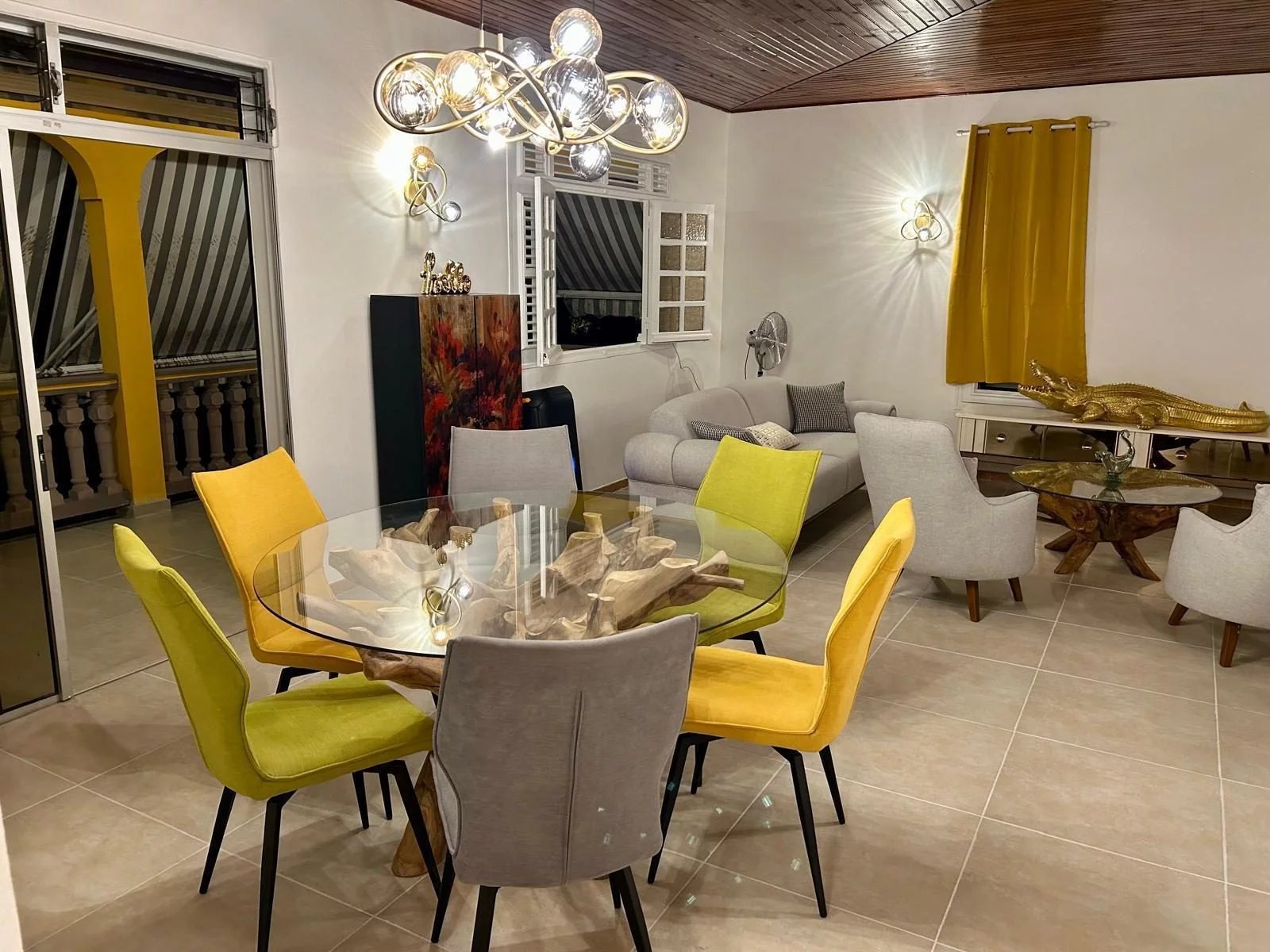 Maison familiale 224 m² – Terrain 1 124 m² – Double logement possible — photo 4