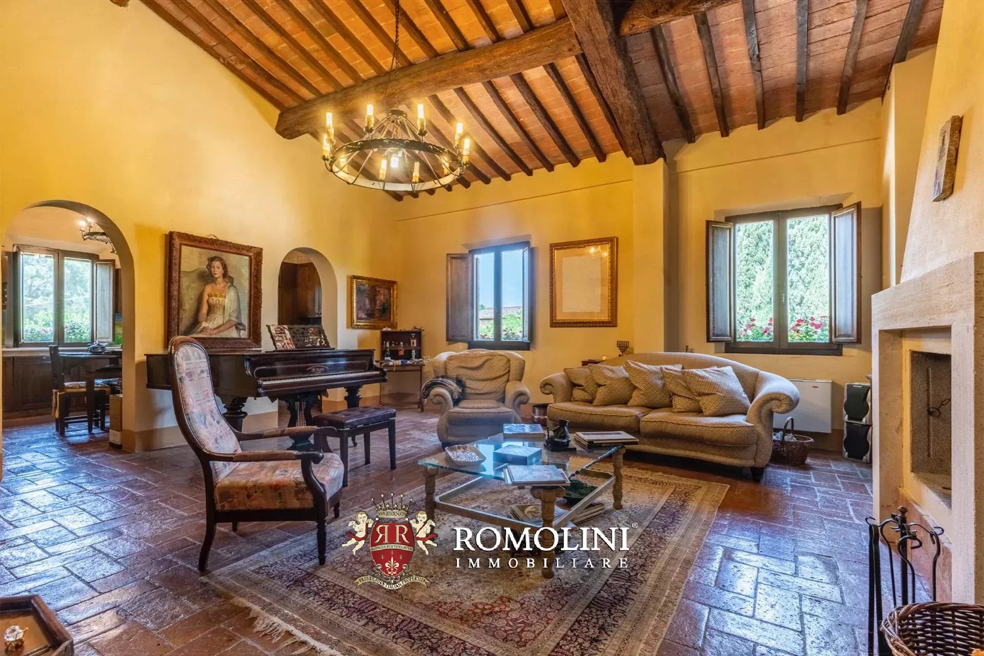 11 Bedroom Villa/Townhouse's Image 39