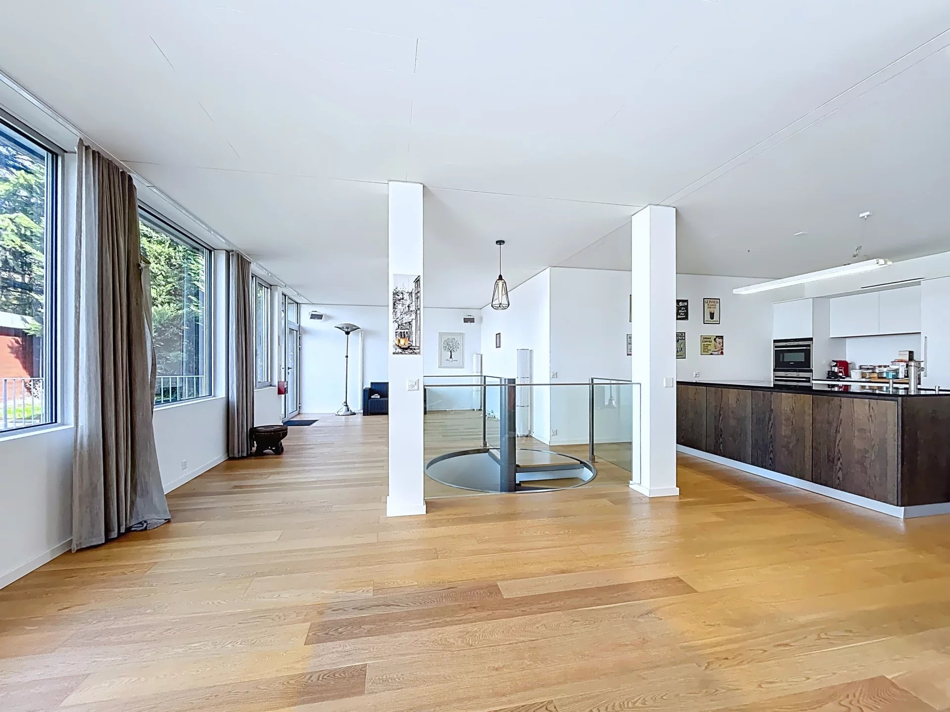 Propriété familiale modulable avec 3 logements