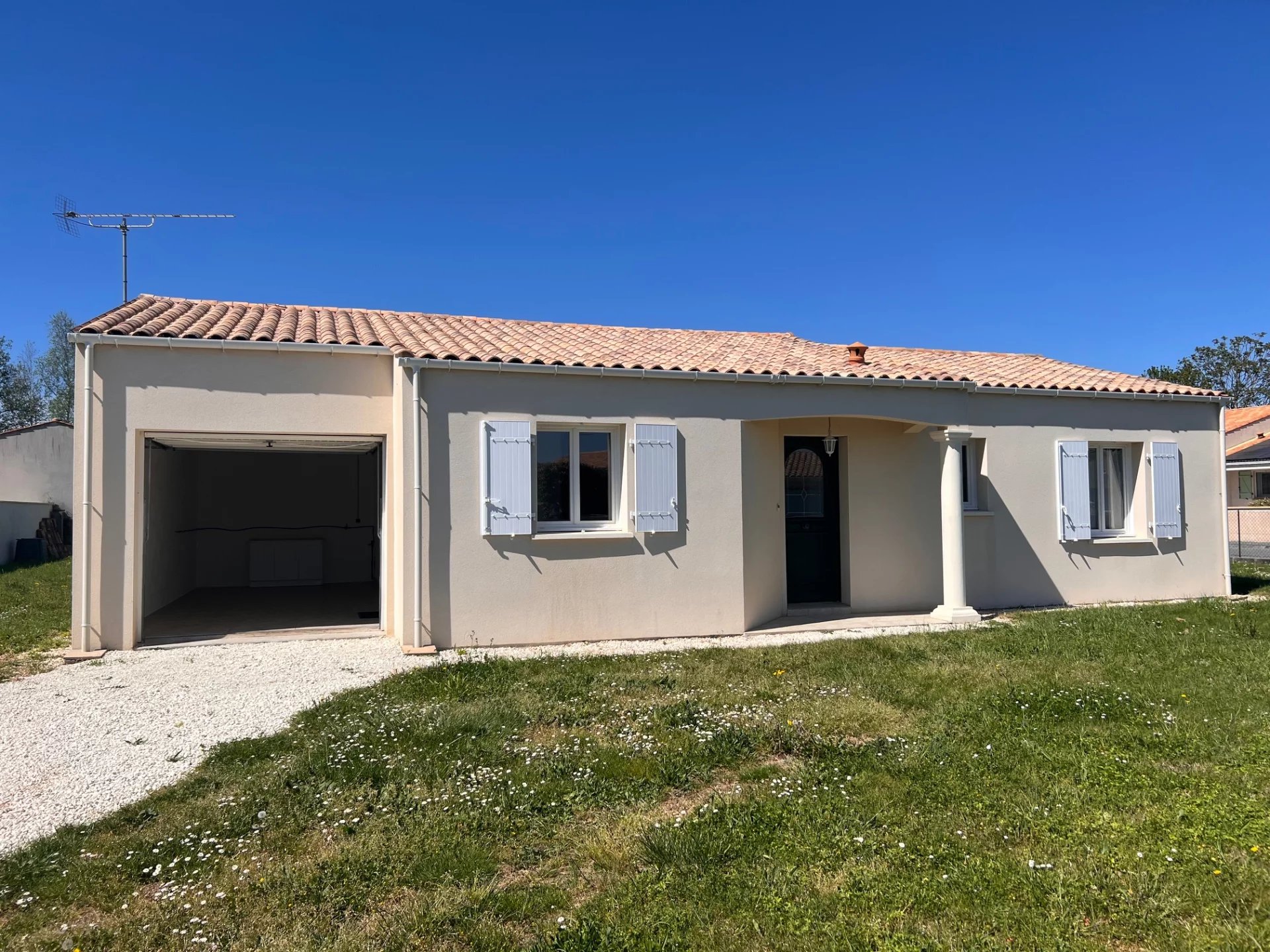 MAISON  DE PLAIN-PIED TYPE4