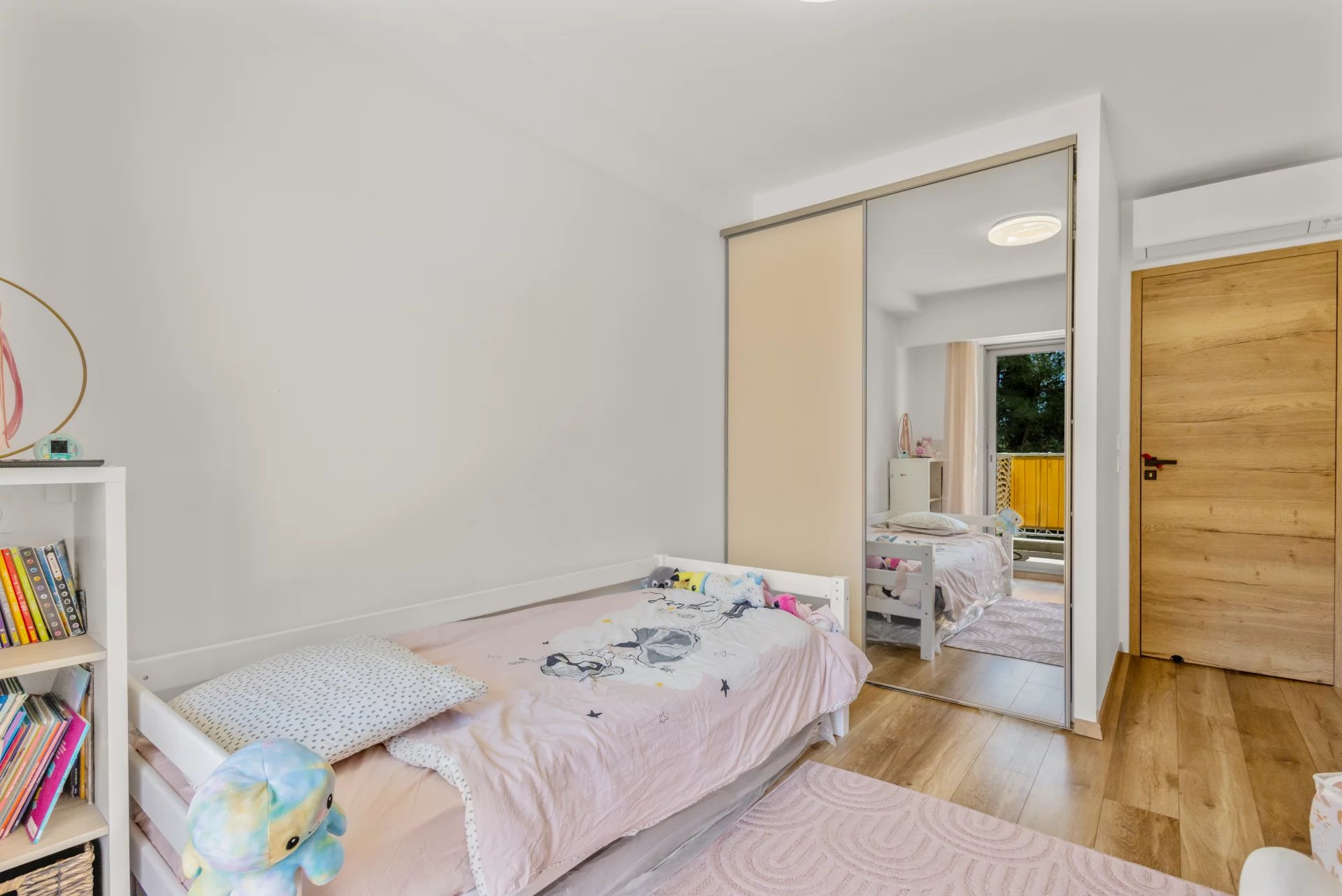 4 pièces rénové – 91,62 m² – 3 chambres – Terrasse – Double stationnement Grasse – Quartier Saint-Antoine - Photo 5