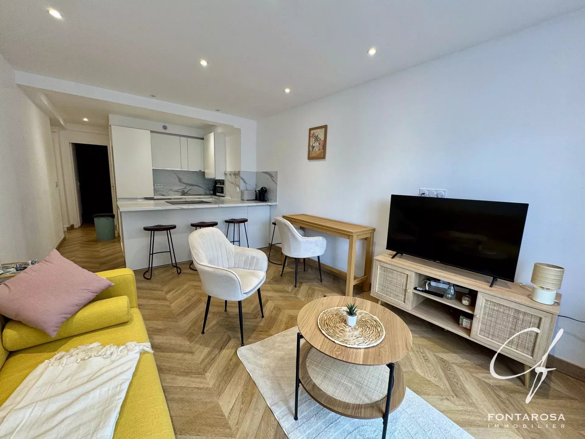 Agence immobilière de 