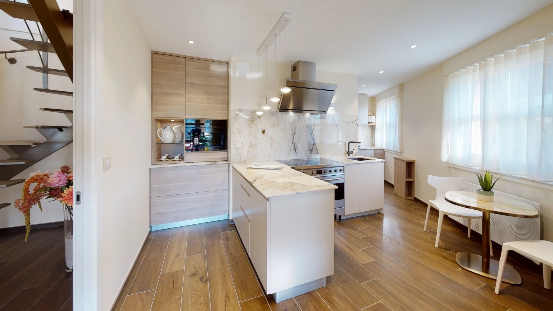 Penthouse de 220m2, prestigieux et en attique, à Divonne-les-Bains