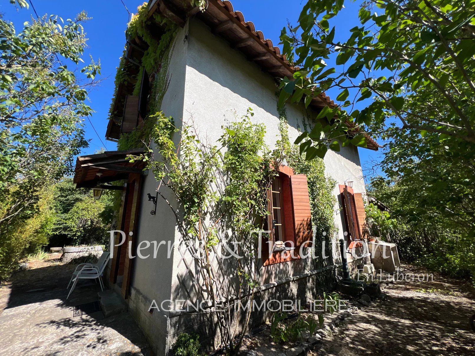 Agence immobilière de Pierres et Tradition en Luberon Apt
