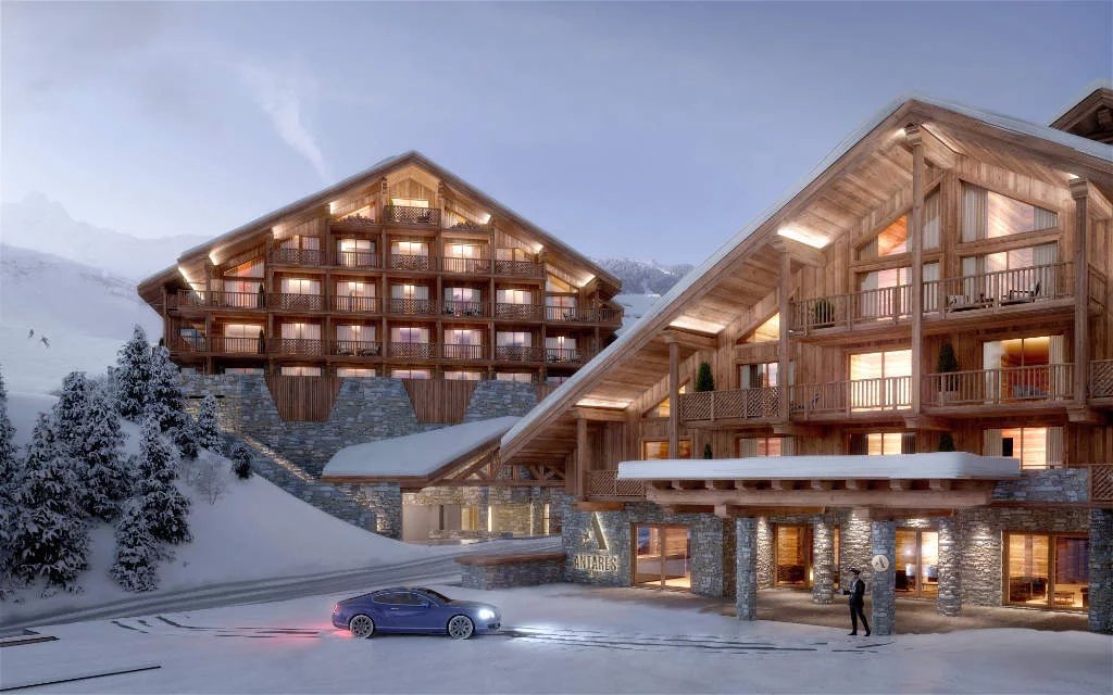 MERIBEL - WEITERE OFFENE FLÄCHEN MIT DIREKTER PISTOLE-IN/SKI-OUT-QUERSCHLUSS