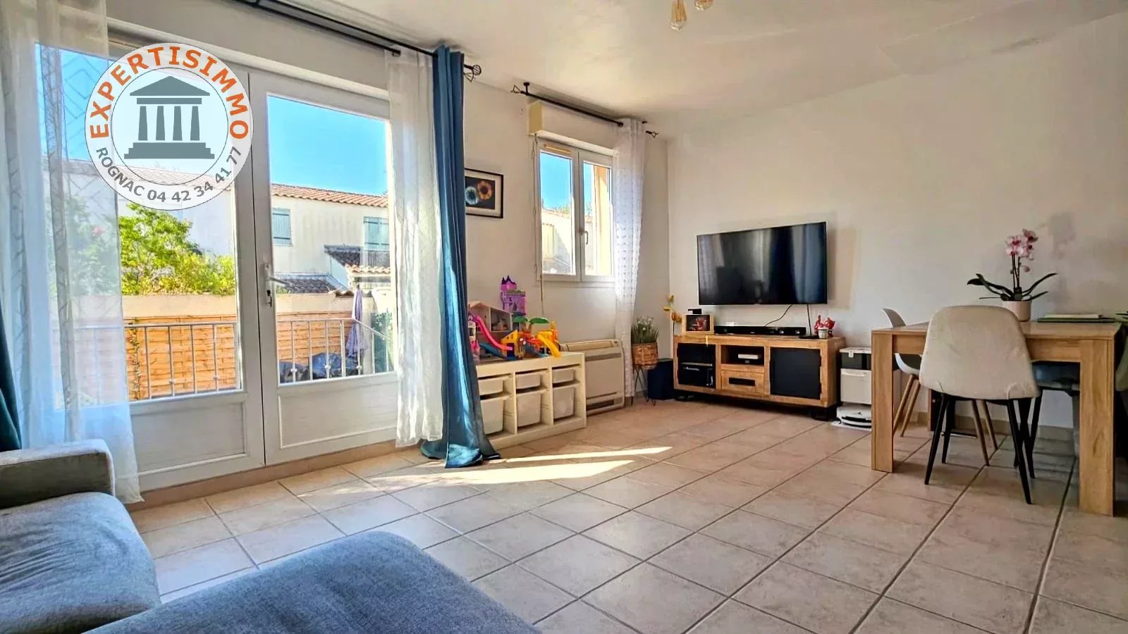 Agence immobilière de 