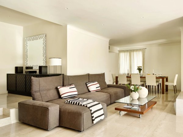 Elegant contemporary villa just a few steps from Salins Beach – Saint-Tropez — photo 6